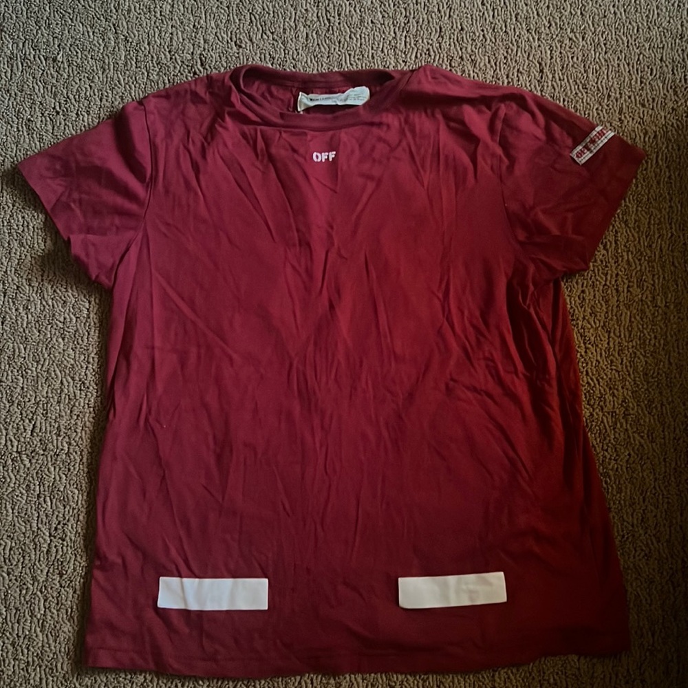 Off white t shirt